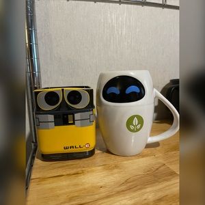 Disney Wall-e and Eve Mug Set
